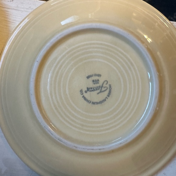 4 Pale Yellow Cream Fiesta Ware Homer Laughlin 7 1/4" Salad Bread Dessert Plates - Picture 6 of 6